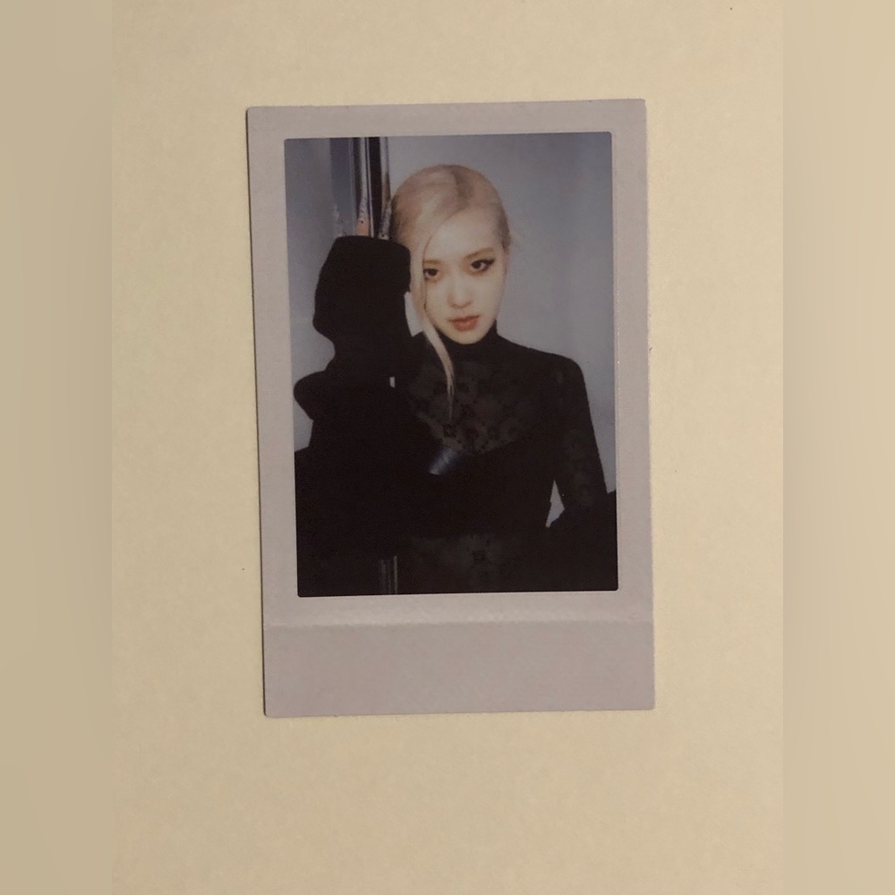 BLACKPINK BORNPINK ROSÉ POLAROID PC